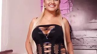 Casting of Sexy Haide Hernandez