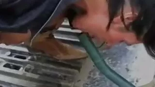 Reife.. Schlampe fickt eine Schubkarre