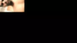 Girlfriends Messen video call at midnight 12:00 to have sex