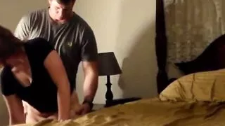 Ich ficke meine Pummel in alle Löcher und sperma in ihr