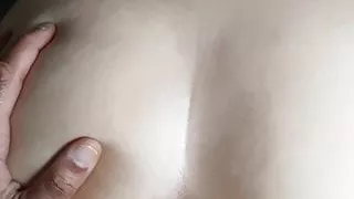 Finish on her asshole