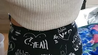 Bulgarian stepmom in leggings has morning fuck with stepson