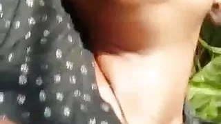 Cute Desi girl has sex outdoor