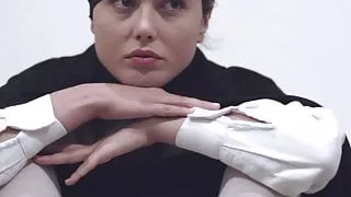 Dress and undress performance