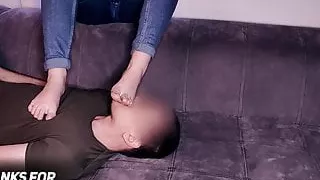 Clean my sister smelly feet after gym