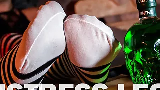 Mistress's Feet Tease And Ignore You