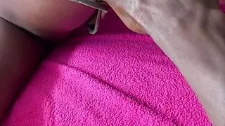 Jarod and Peggy :  juicy pussy squirt on the sofa