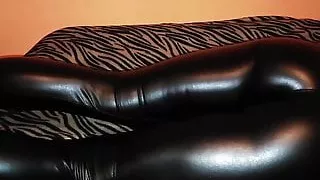 Amaterji, Ladyboy, Latinke, Usnje, Samozadovoljevanje, Shemale