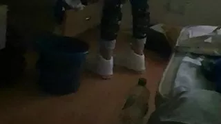 Stiefmutter zieht Leggings aus und fickt bulgarischen Stiefsohn