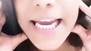 Poonam Pandey webcam nip slip beautiful tits