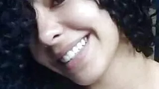 a puta do face postou mais video no story dela