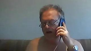 Opa spielt und sperma vor der Webcam