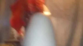 Ich bin gerade aufgewacht und habe mit meiner Plastikflaschen-Muschi gespielt