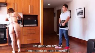Mei Cornejo fucks the delivery man