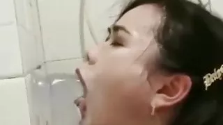 Asian gagger