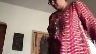 Beautiful Mature Aunty Changes Dress
