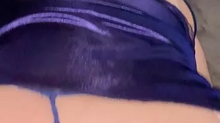 Slut gf rubbing her pussy