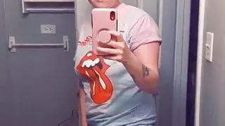 Woman had to hold herself so she didnt pee while farting