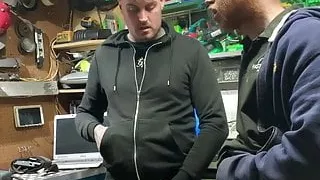 2 boys 1 girl, garage porn