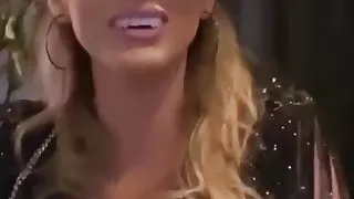 2020-11-01 06-37-36 Amadora Loira Bundao