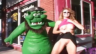 Fun Public Flashing With Hot Swinger MILF