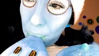 Who knew Smurfette had huge boobs and liked to suck them?