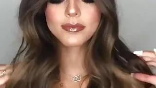 VP01 - Luciana Fuster 097am