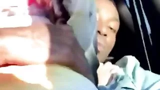 Cojiendo en el carro