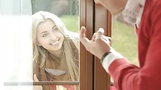 OLD4K. Teen doesn’t mind having sex with mature stranger