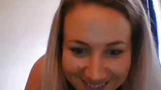 Talkative dream girl Carmen will make it worth your wait