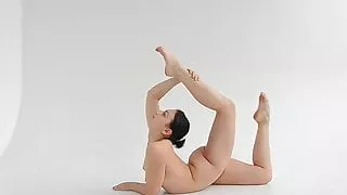 Superflexible heiße Turnerin Dasha Lopuhova