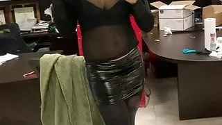 Chrissy Cocoabutter waiting for grindr date - Nasty Goth