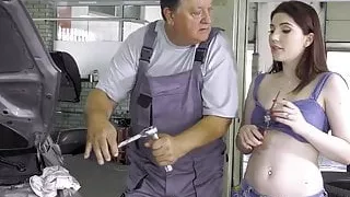 Bored Teen Takes It Doggystyle By The Old Car Mechanic