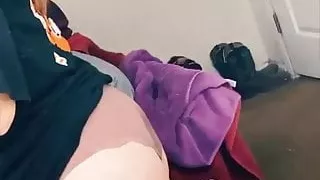 Latina bbw showing ass