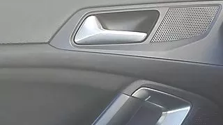 Slut Muslim girl fucked in the car by Pentecostal boy