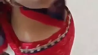 Desi Housewife Does Awesome Show On Cam