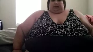 GoG: squeezes into her tight hippo sized swimsuit