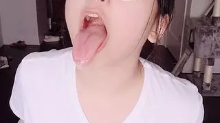 awek melayu main sendiri