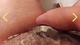 Hungry girl masturbate in bath