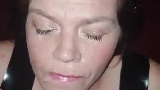 girl plays with self gets huge facial