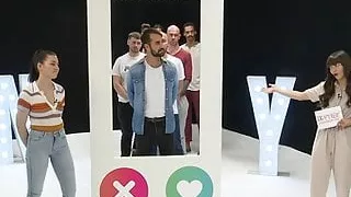 Sex on the Spot, Tinder