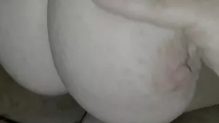 Sexy MILF sucking cock