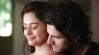 Tamil Actress Pooja Kumar Has Romantic Sex