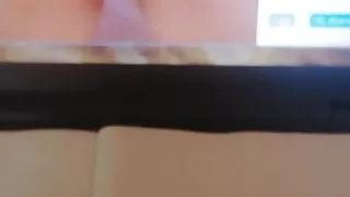 Gran Porka, il segaiolo e la sborra all'amuchina