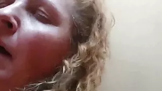 Mature woman got 6 orgasms