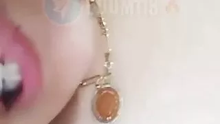 Arab girl on Tango 1