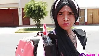 Delivery girl asks me for a job in exchange for sex