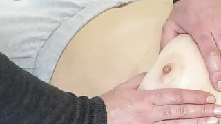 Echte russische Brustmassage