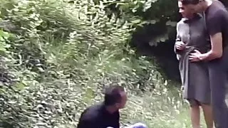 A vicious housewife in double penetration with cuck husband