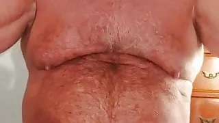 Opa William zeigt sein Können.